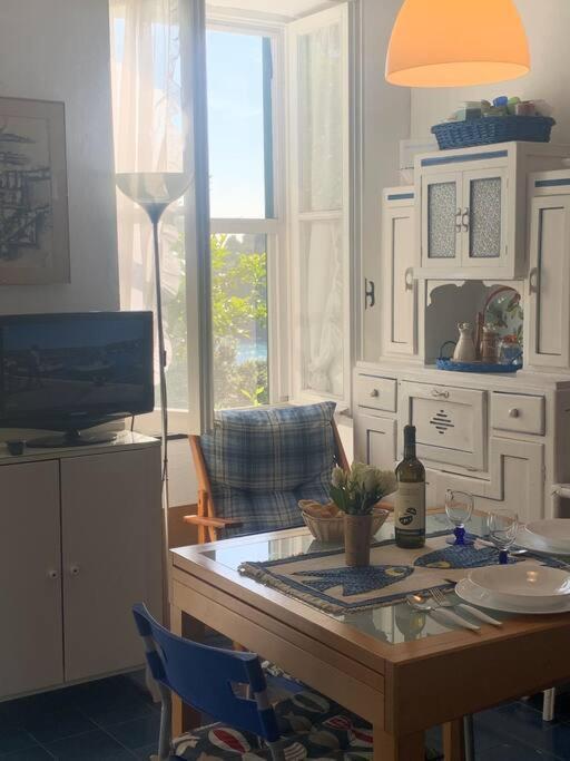 보나솔라 Cozy Beach House With Nice Garden, Basic Feel 아파트 외부 사진